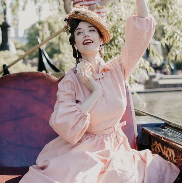 30-year-old woman elegant and charming retro pictorial makeup