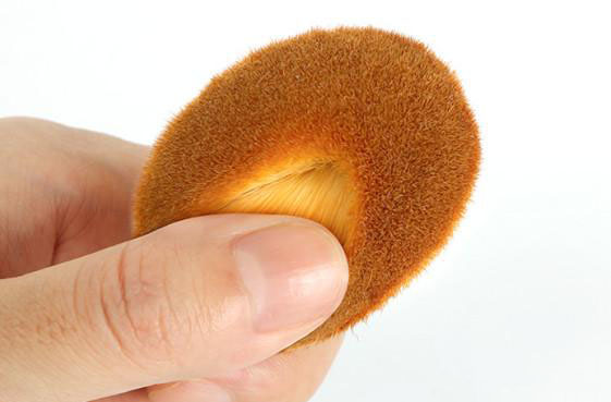 Toothbrush makeup brush use evaluation