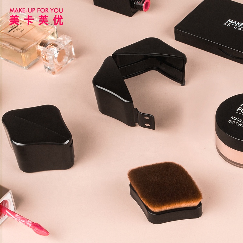 Rhombic Portable Synthetic Foundation Makeup Brush With Cap