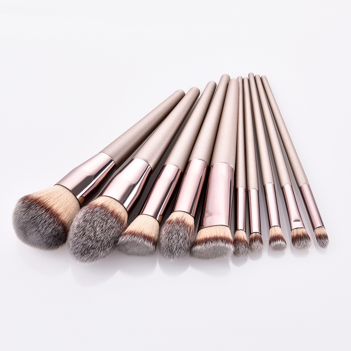 4/9/10 PCS Pro cosmetics brushes luxury quality champagne makeup brush