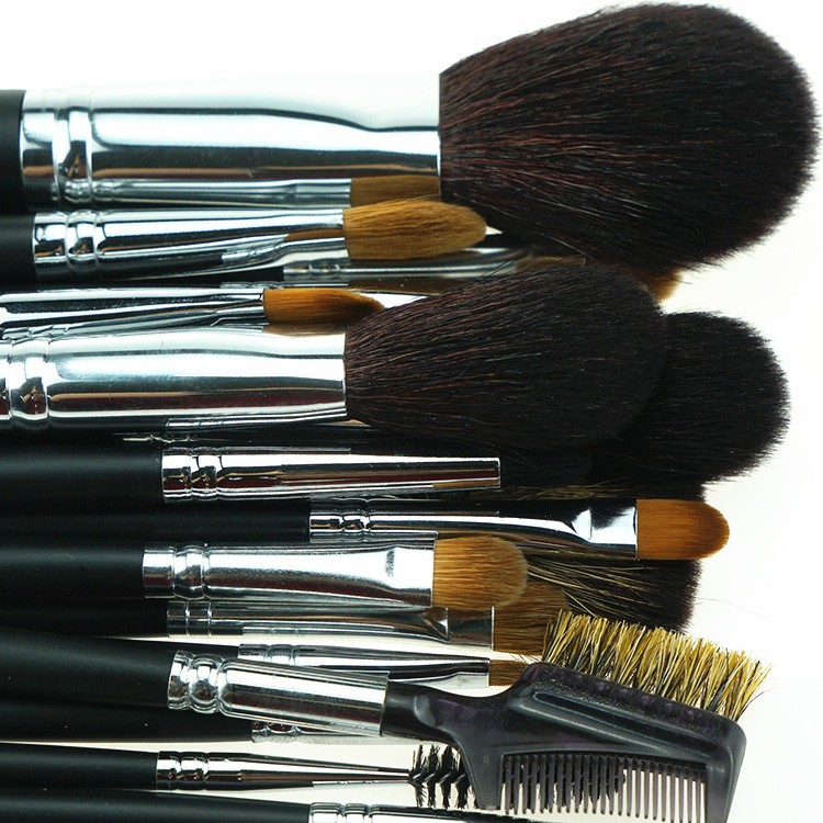 Professional customized 21pcs natural hair makeup brush set with women makeup bag pouch