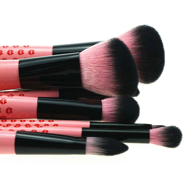 10 Piece Cute Makeup Brush Red Lip Handle Pink Beauty Brush Set With Cylinder