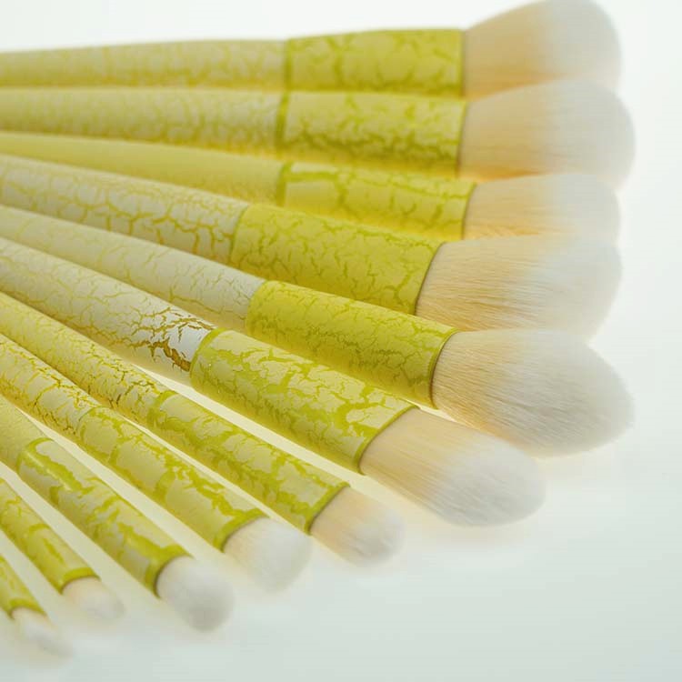 New product ideas 2018 Factory OEM cosmetic make up brushes makeup