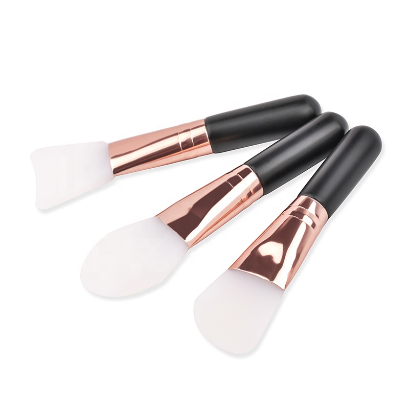 Short Silicone Face Mask Brush Wood Handle Facial Mask Brush Cosmetic Brush For Mask