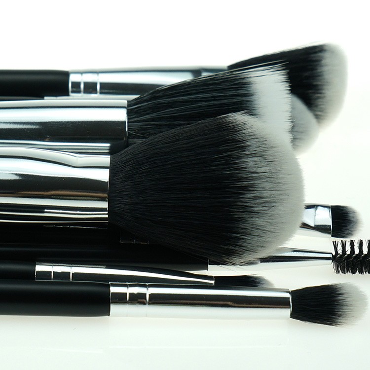 Factory wholesales professional black cosmetic makeup Brush set