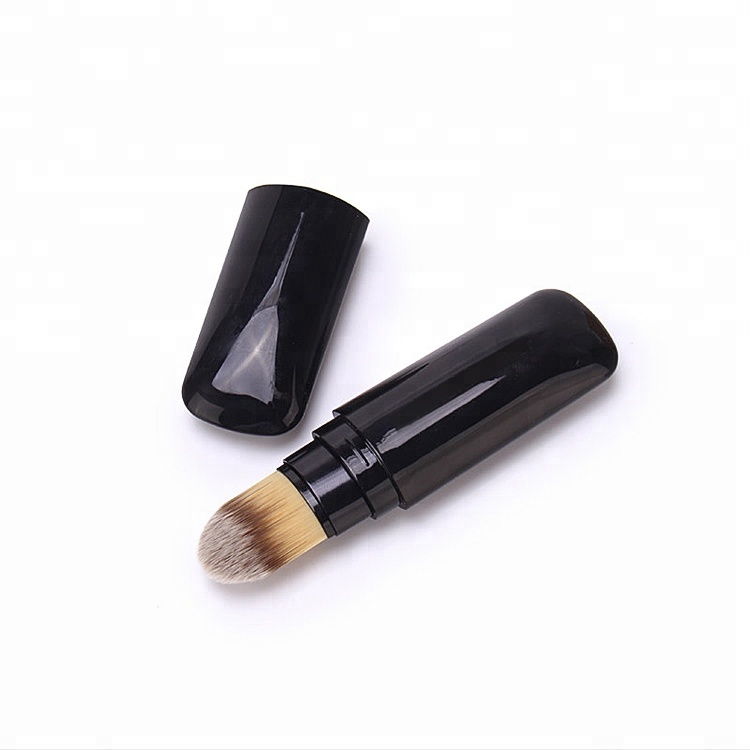 Mini Portable Foundation Cosmetic Brush Flat Plastic Liquid Foundation Brush With Protect Cap