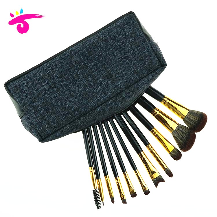 Face Use and Wood Handle Material Makeup Brush Holder Set