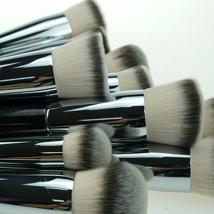 The most soft synthetic hair makeup brush with wooden handle
