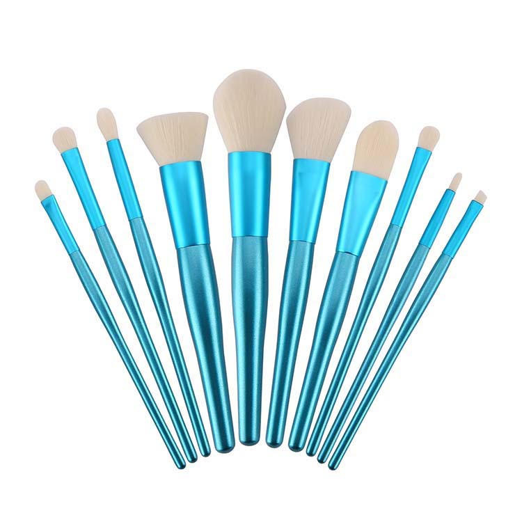 10 Pcs Face Foundation Powder Cosmetic Beauty Essentials Make Up brush set