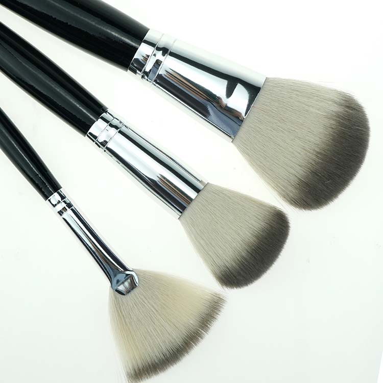 Factory Wholesale Cheap Synthetic Makeup Kabuki Brush kit