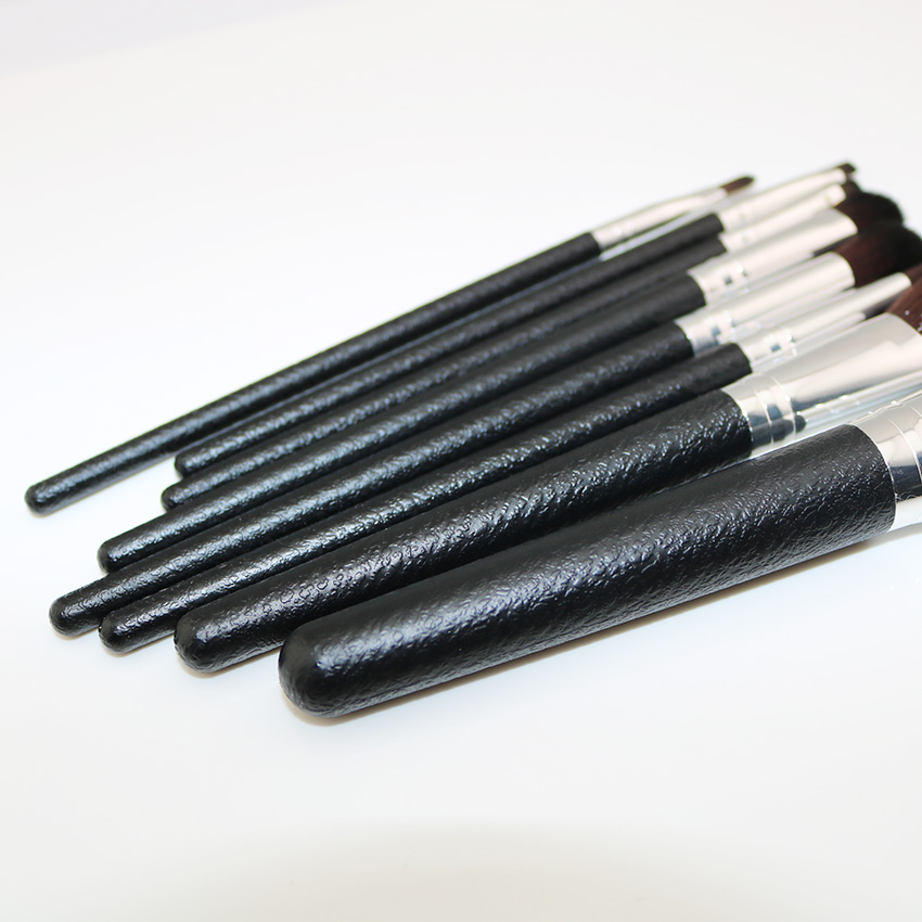Premium 8Pcs Simulated Aritificial Leather Handle Black Makeup Brush