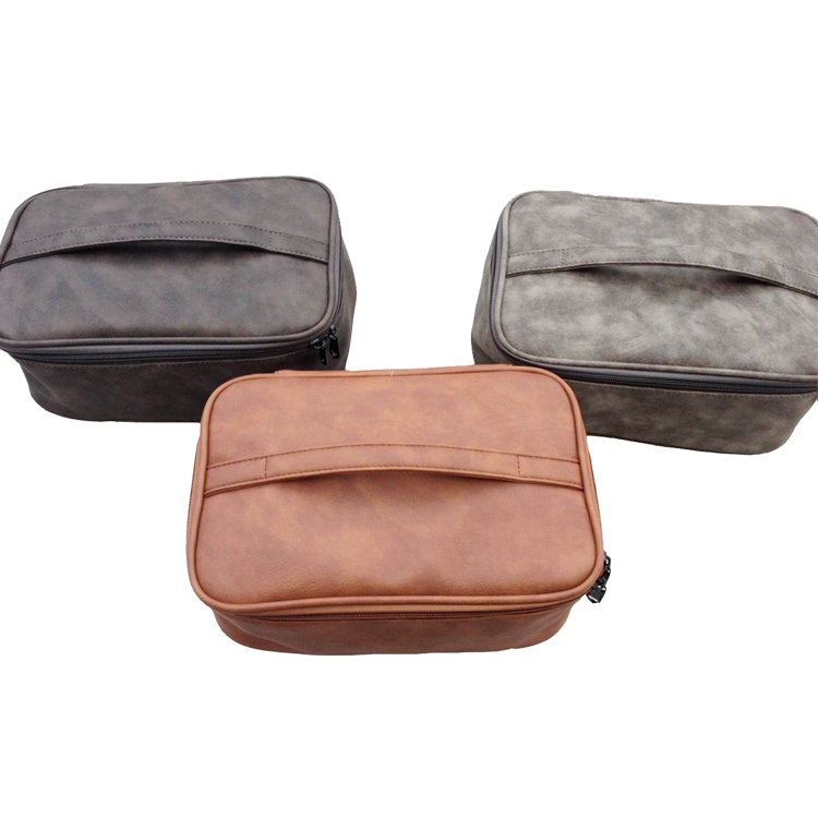 Large Capacity Cosmetic and Beauty Train Case with Handle Makeup Bag Organizer