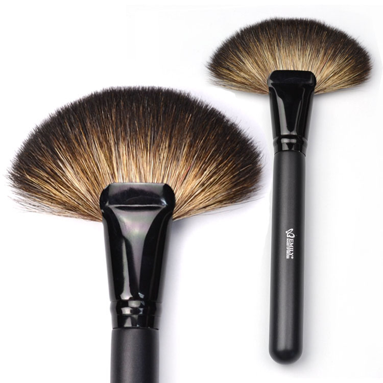USA Quality Brand Supplier Wooden Handle Goat Fan Makeup Brushes