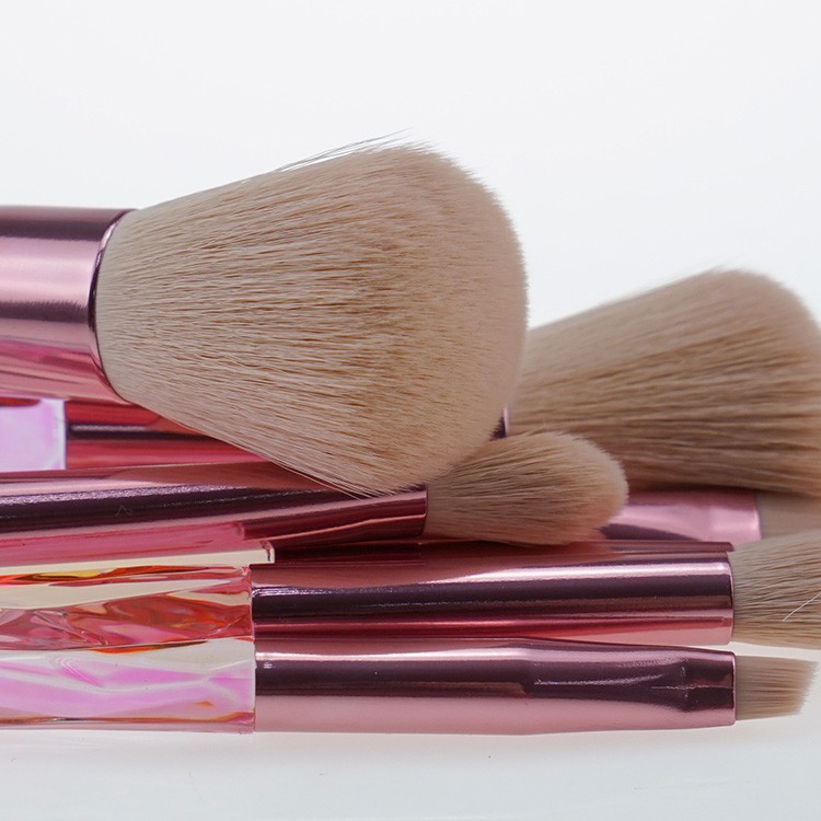Custom logo 7pcs pink synthetic hair electroplating plastic handle colorful makeup brush set