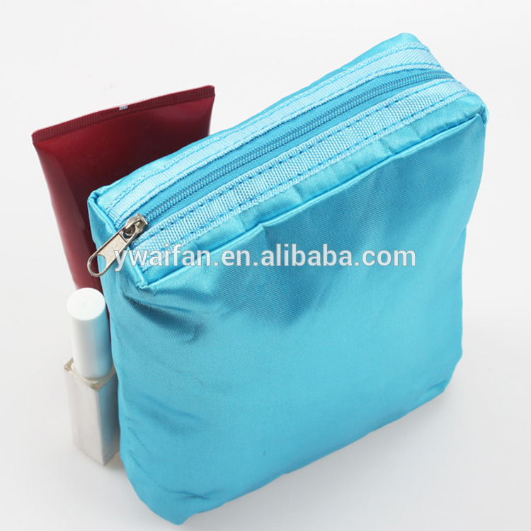 Woman Toiletry Hanging Handbag Clutch Storage Makeup Bag Lady Travel Cosmetic Pouch