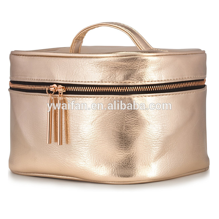 PU Leather Travel Toiletry Dopp Kit Wash Bag Case for Men Women