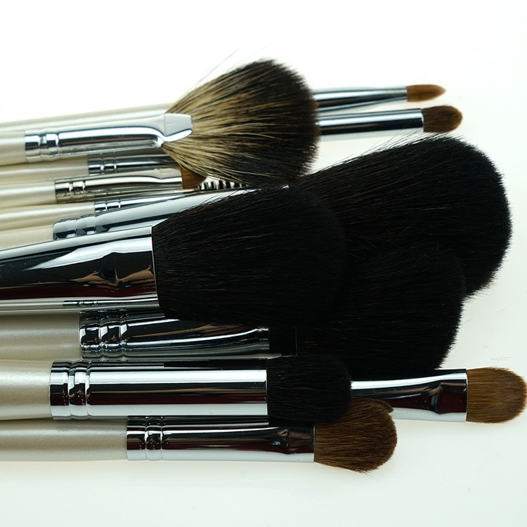 High quality 15pieces synthetic hair copper ferrule makeup brush set with holographic PVC bag
