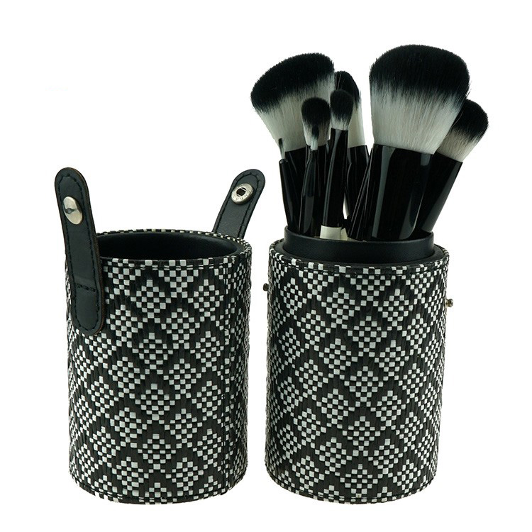2019 trending private label white makeup brush cosmetic brushes set with cylinder box