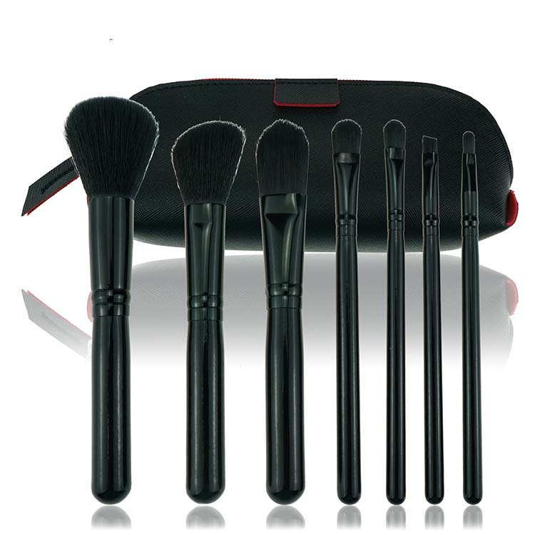 Star face use 7pcs pretty round makeup brushes with small makeup bag