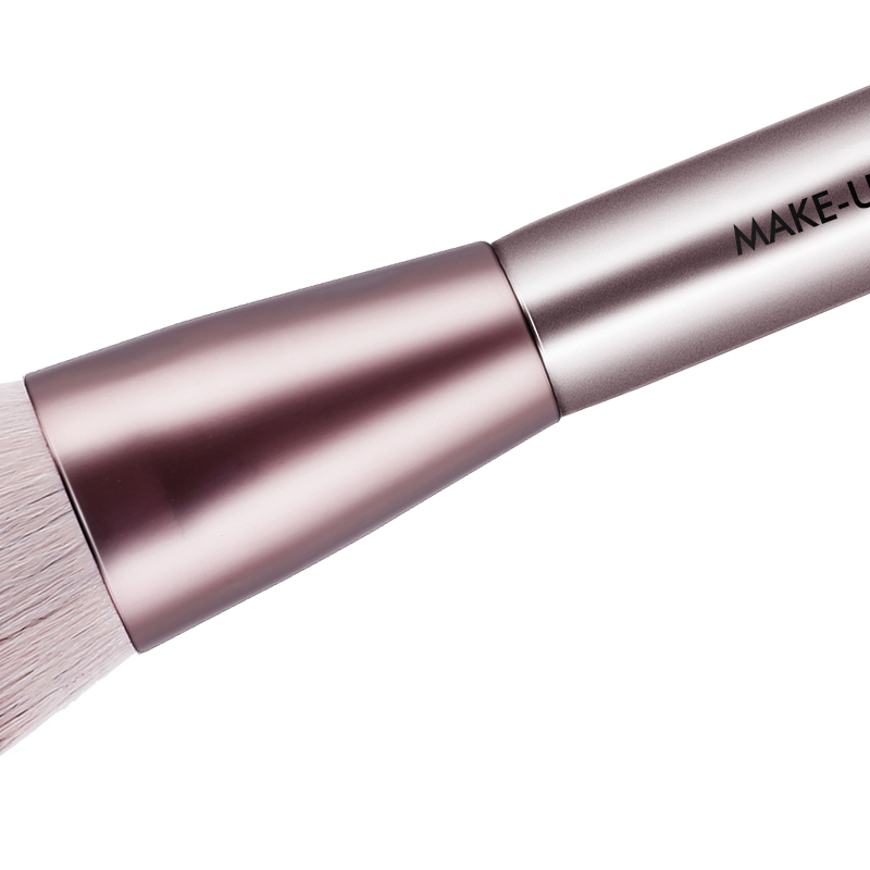 Dense Soft Synthetic Round Angled Blush Brush Contour Brush For Elegant Makeup