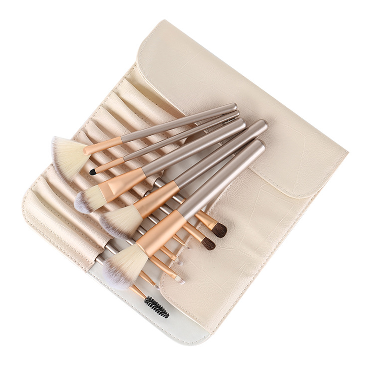 12 pcs Low MOQ white synthetic professional make up brush set