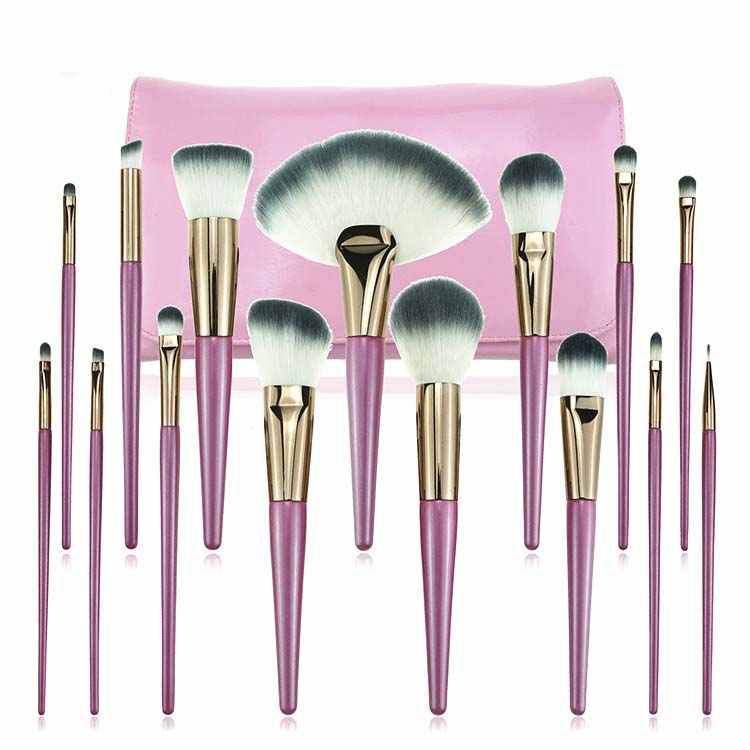 2019 best quality tapered handle OEM makeup brushes set
