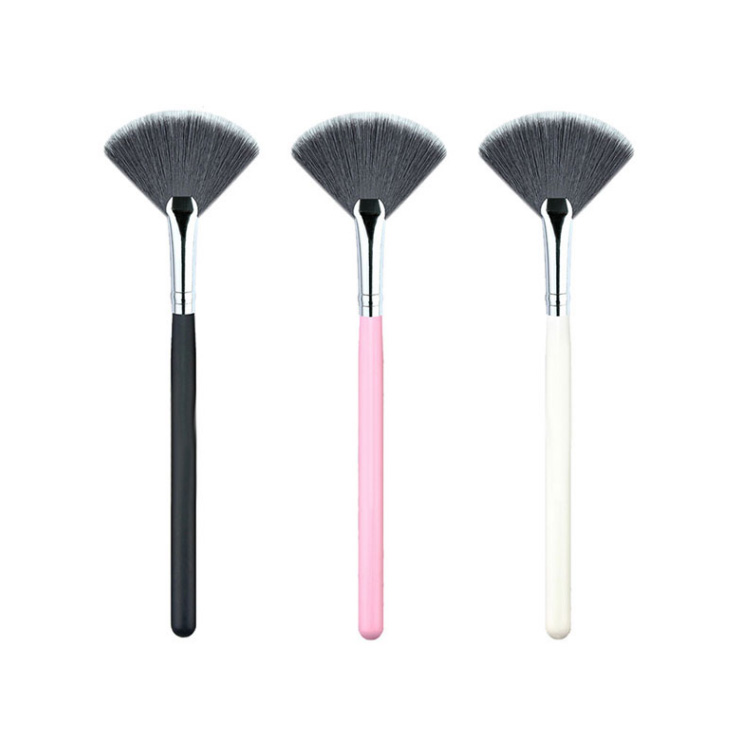 Promotional Cheap 3 Color Disposable Synthetic Fan Brush Small Makeup Brush