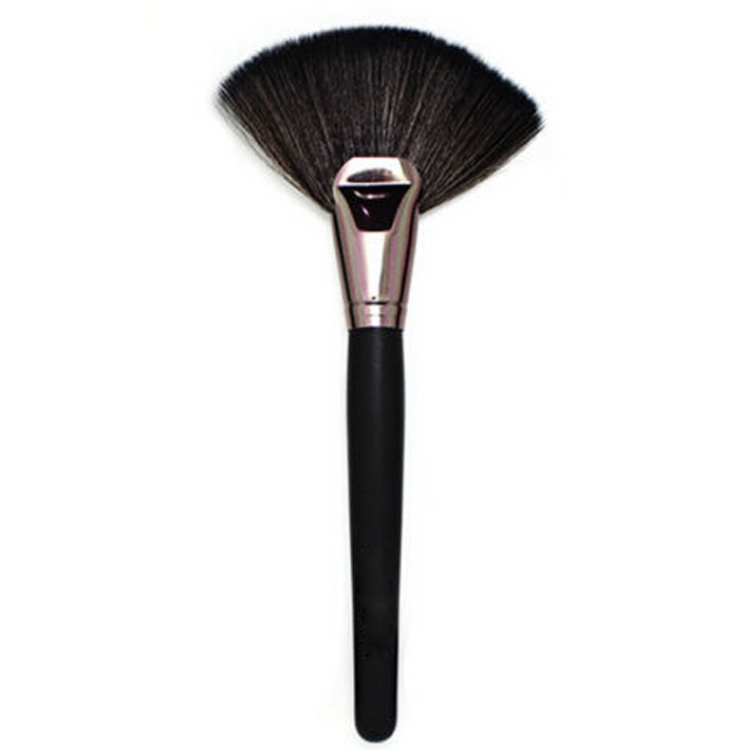 Amazon Hot Sale Big Single Wooden Facial Fan Brush Makeup Cosmetic