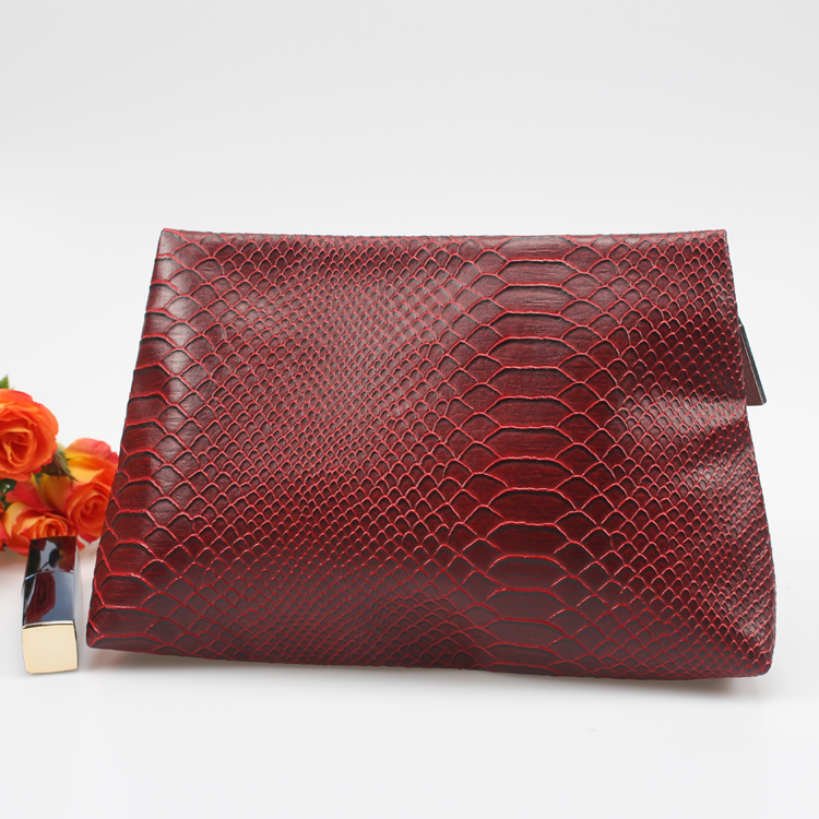 Red Wine Fake Crocodile PU Beauty Pouch Ladies Zipper Cosmetic Beauty Bag