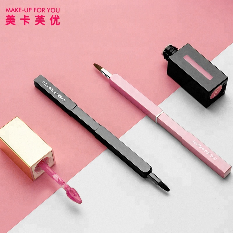 New Design Portable Retractable Lip Brush for Lipstick Lip Gloss Liner Brush Nylon Hair Makeup Brush