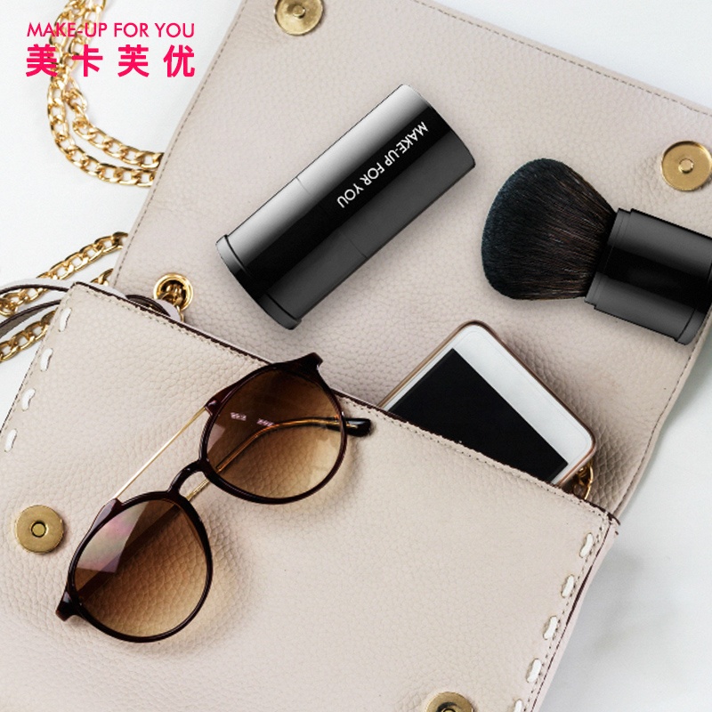 Travel Powder Brush 2019 New Retractable Plastic Kabuki Makeup Brush