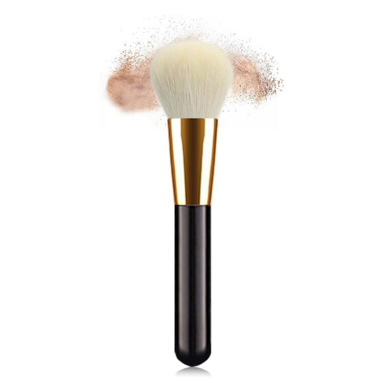 2018 Professional Wood Handle Makeup Brush Natural Goat Hair Powder Brush