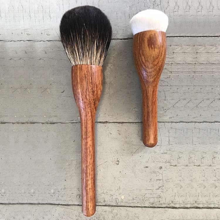 Personalized Single Oval Floral Synthetic Hair Foundation Makeup Brushes