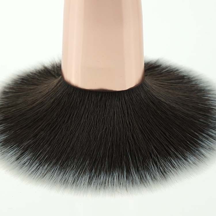 7Pcs Kabuki Makeup Brush Set Black Foundation Brush Makeup