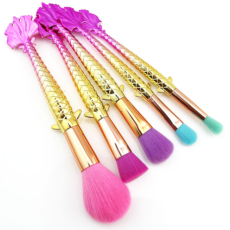 5PCS New Professional Kabuki 3D Makeup Brushes Mermaid Fishtail Oval Rainbow Cosmetic Make Up Brush Set