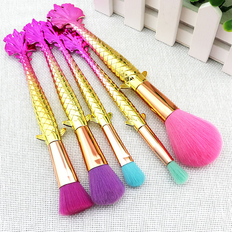 5PCS New Professional Kabuki 3D Makeup Brushes Mermaid Fishtail Oval Rainbow Cosmetic Make Up Brush Set