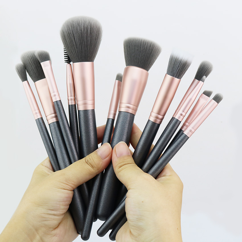 Custom Logo top quality 12 pcs makeup brush set