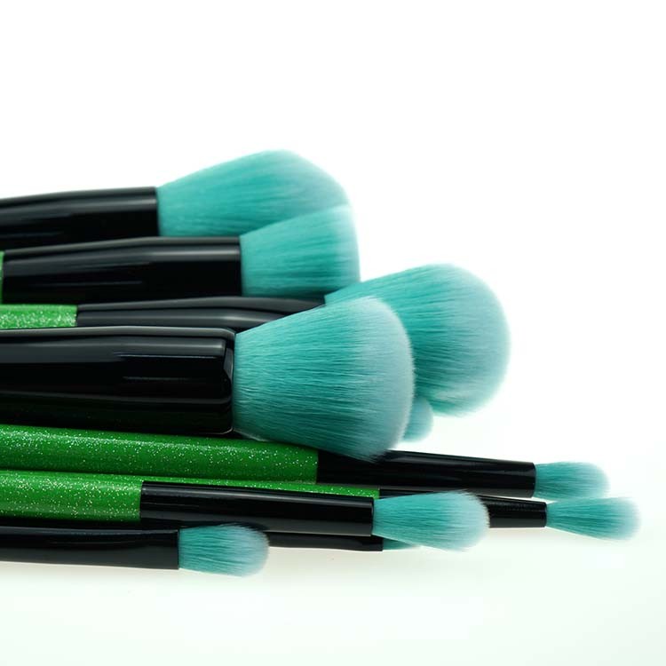 12 Pcs Green Bling Soft Brush Glitter Makeup Brush Set With Case