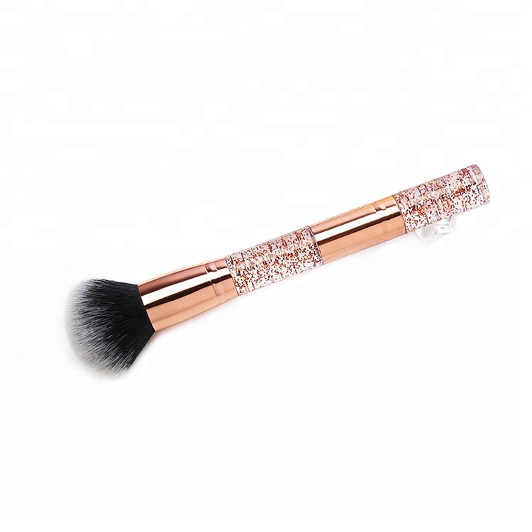 Trending Products 2018 New Arrival Maquillaje Profesional Blush Brush Glitter Vegan Blush Brush For Makeup