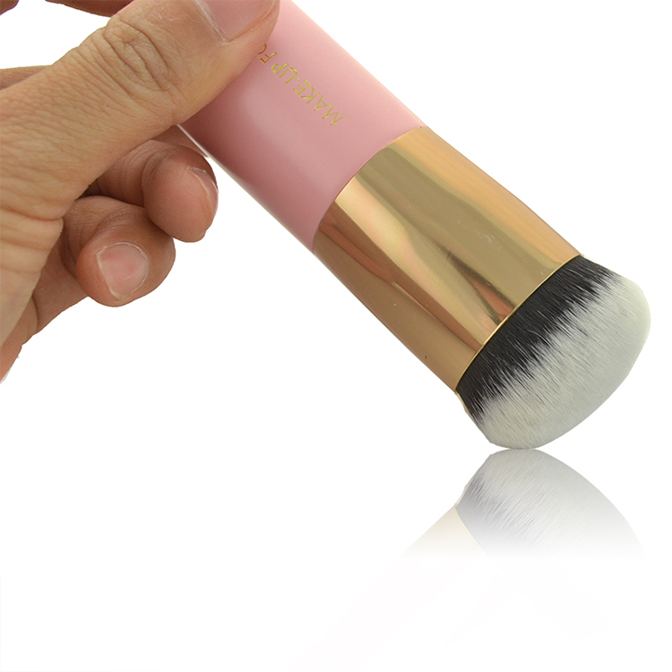 Summer Hot Portable 1Pcs Soft Flat BB Cream Makeup Brush Chubby Pier Foundation Brush