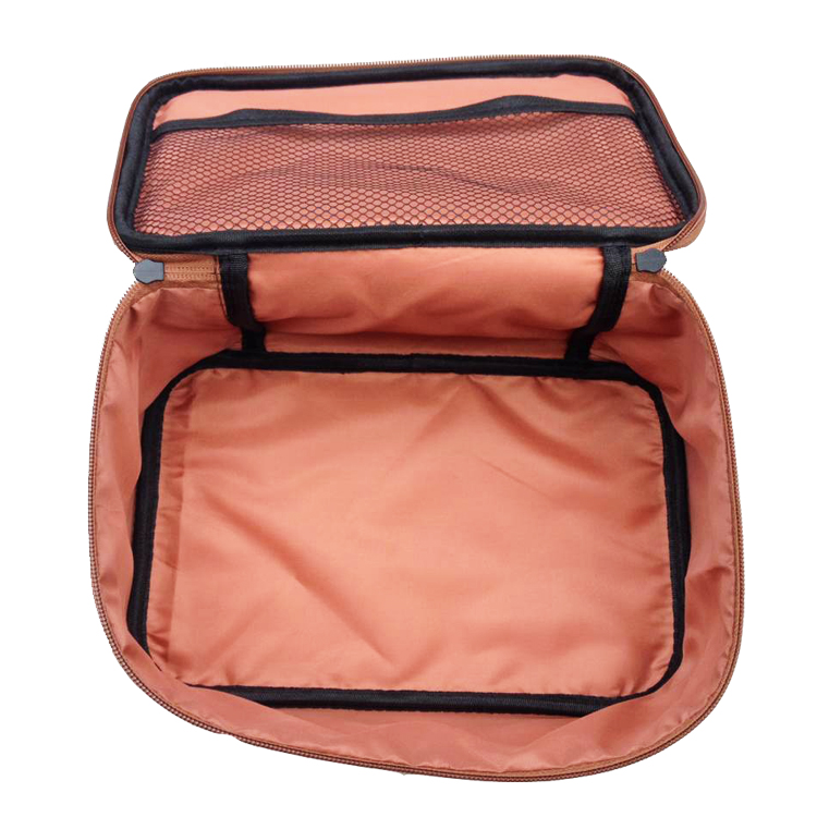 Large Capacity Cosmetic and Beauty Train Case with Handle Makeup Bag Organizer