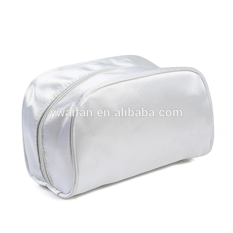 White Customized Travel Cosmetic bag Toiletry Satin Makeup Storage Organizer Hanging Toiletry