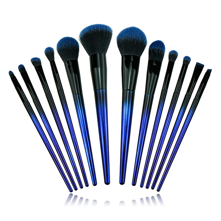 Starry Star Two Tone Synthetic Hair 12pcs Makeup Brush Set Factory Wholesale