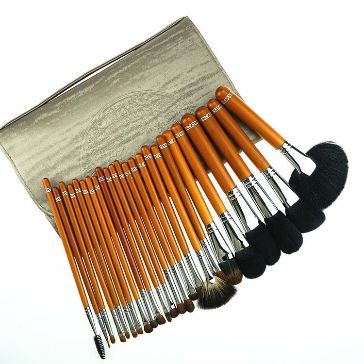 Factory Sell Cruelty-free Makeup Brushes with Custom Logo 24PCS Cosmetic Brushes for Makeup