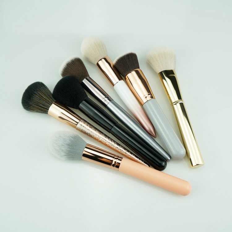 High Quality Makeup Powder Brush Cosmetic Blush Brush Kabuki Foundation Brush Custom Logo