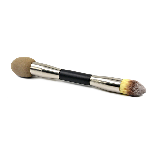 Hot Sale Cosmetic Foundation Brush Double Ended Makeup Brush with Sponge