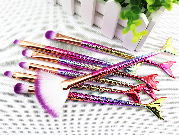 High Quality 7Pcs Complete Mermaid Eye Makeup Brush Set Eyeshadow Blending Fishi Tail Make Up Fan Brush