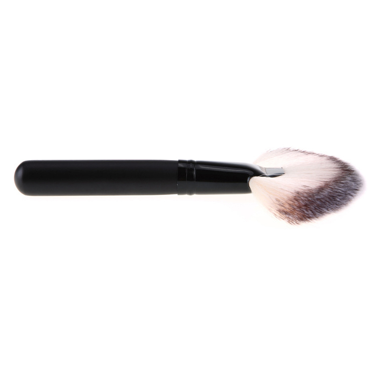 Cruelty Free Matt Black Wood Antibacterial Synthetic Fan Makeup Brushes