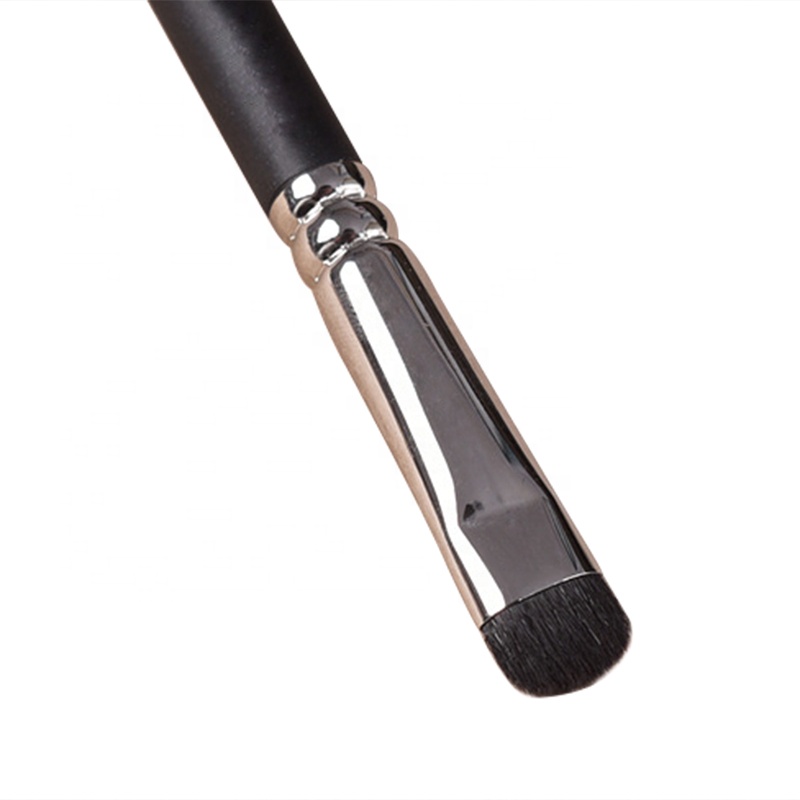 High Quality Copper Wide Head Eye Shadow Brush With Wood Handle
