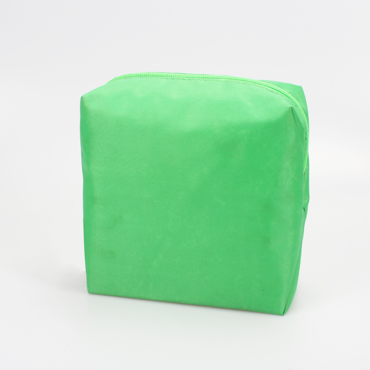 Green Polyester Cosmetic Pouch Clutch Makeup Bag For Women Makeup Bag